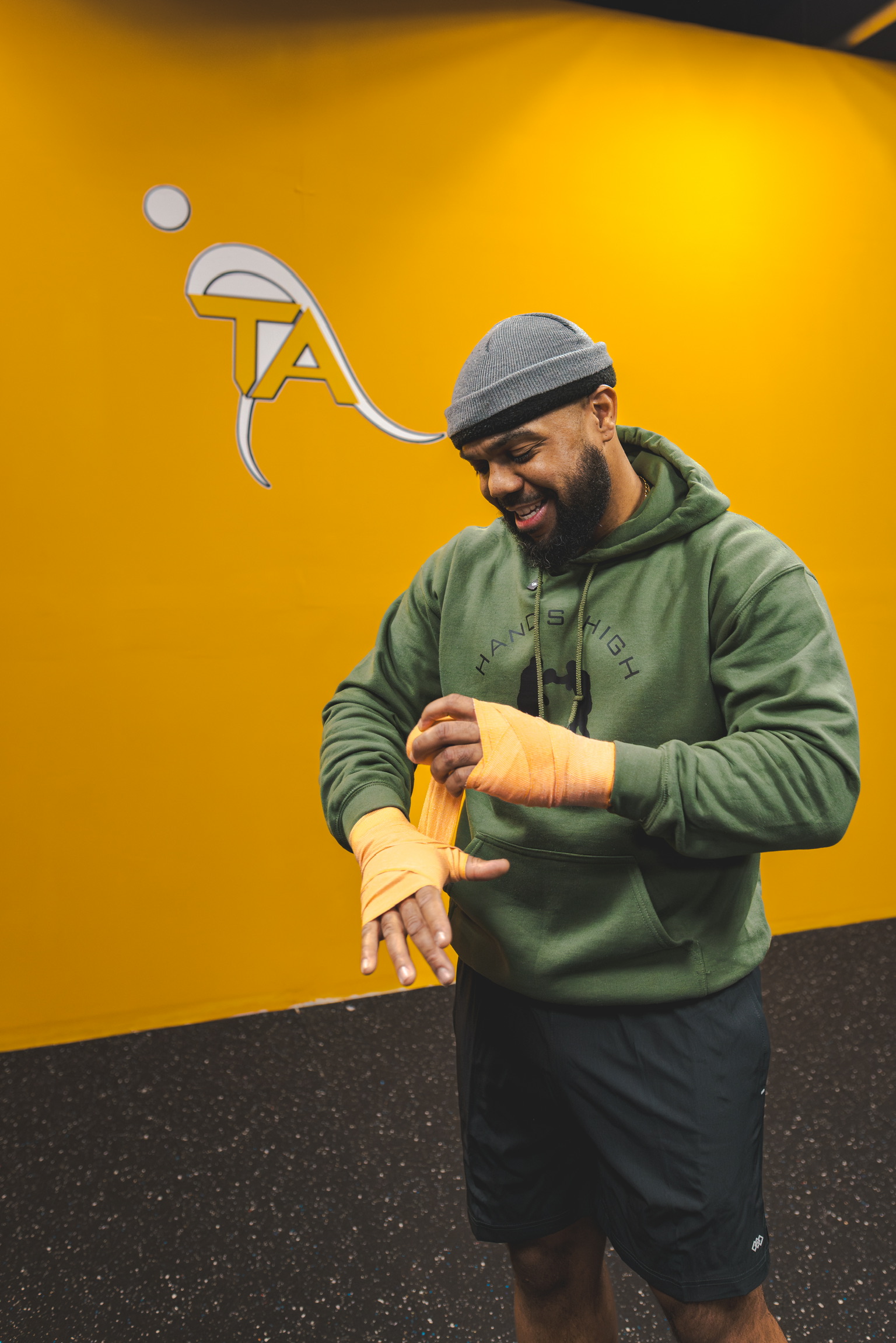 Coach Tom Wrapping hands