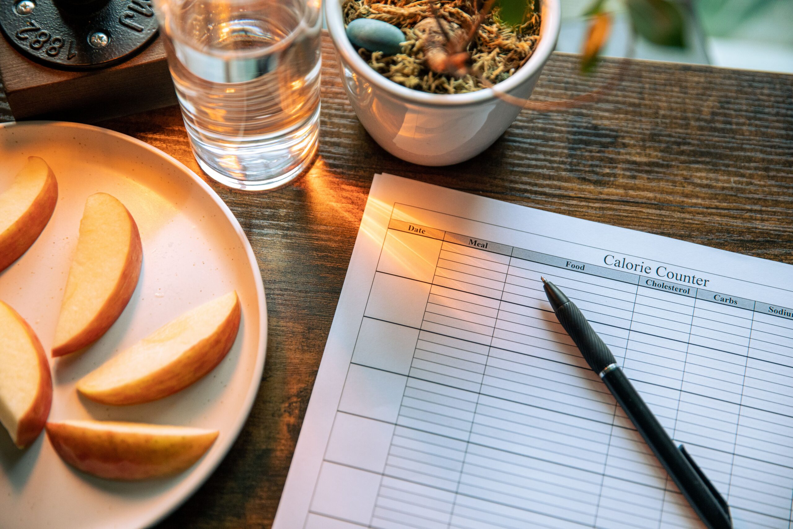 Do You Need to Track Everything You Eat?